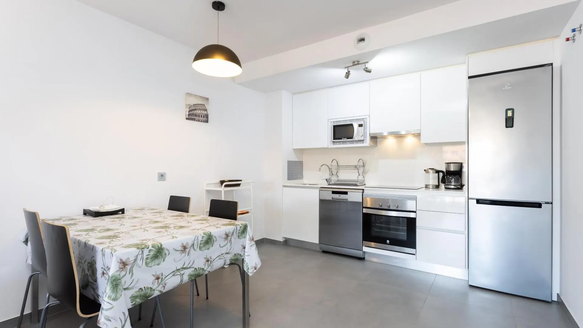Sotavento Beachwalk By Sunkeyrents El Medano