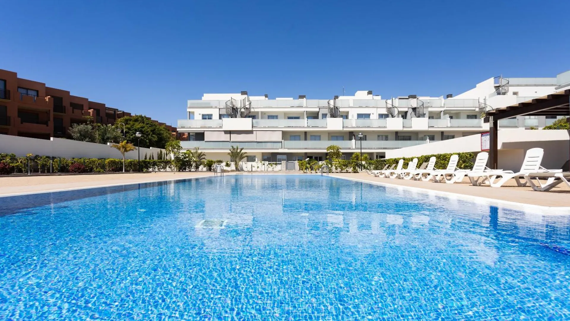 Sotavento Beachwalk By Sunkeyrents El Medano  0*, El Medano (Tenerife)