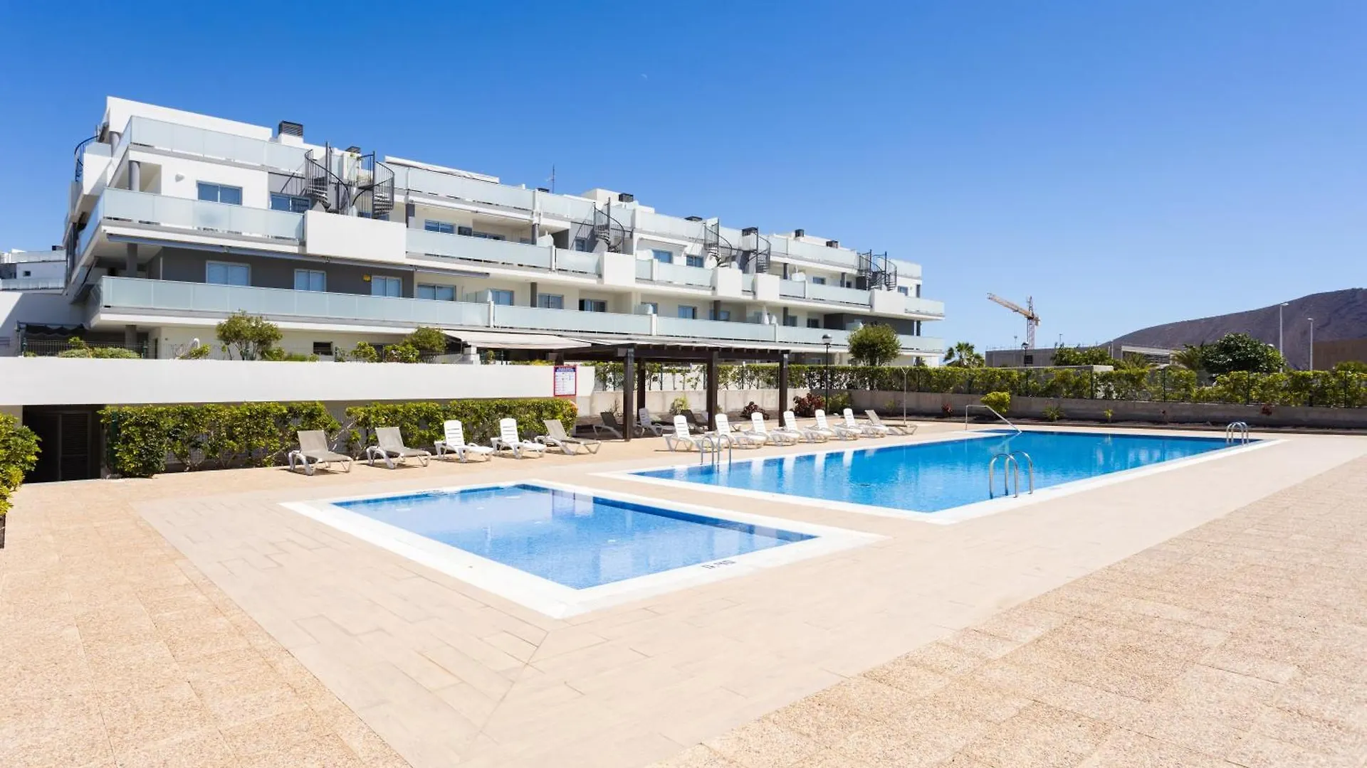 Apartment Sotavento Beachwalk By Sunkeyrents El Medano  Spain